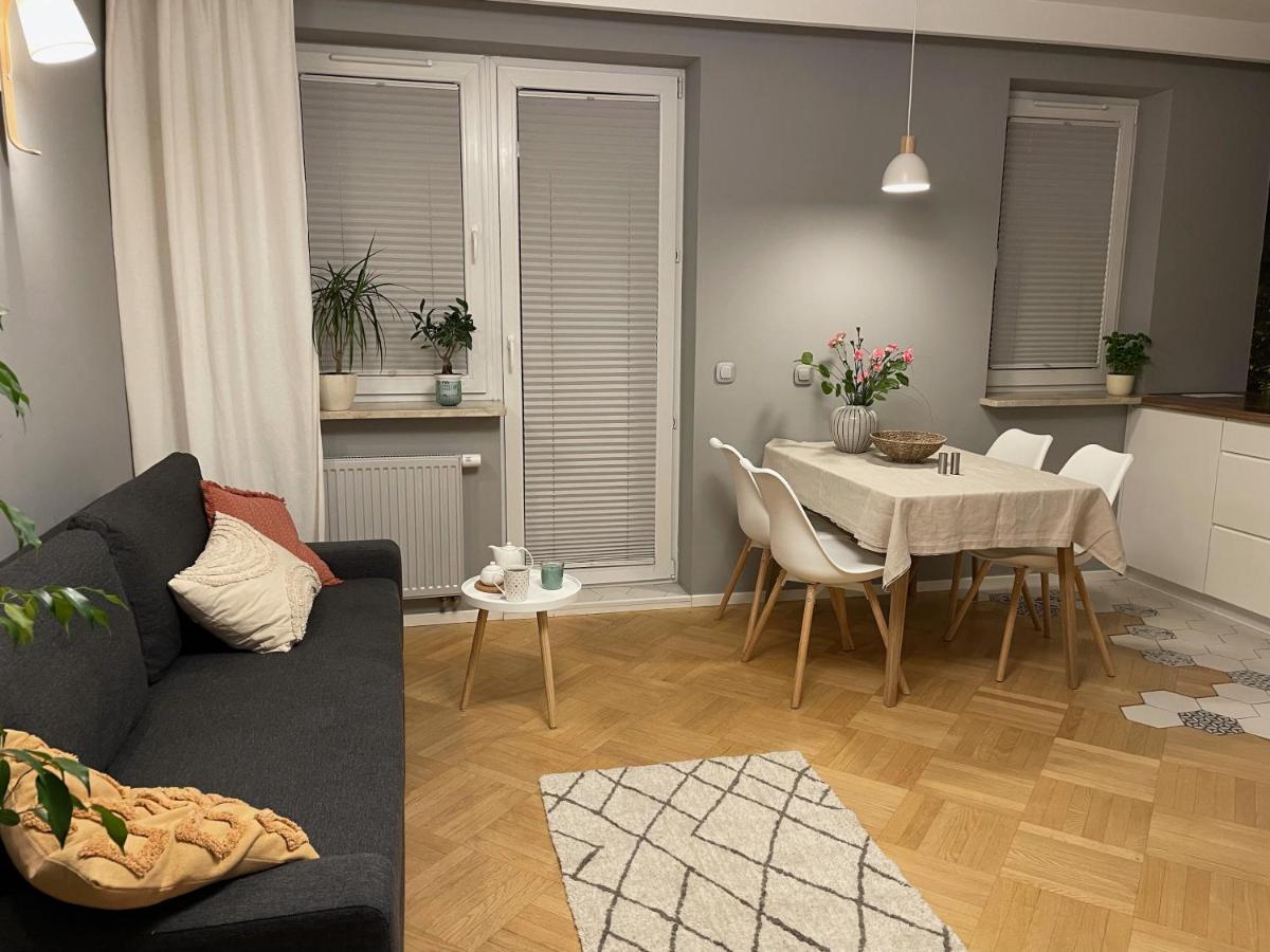 Apartament Z Tarasem Przy Parku Βαρσοβία Εξωτερικό φωτογραφία