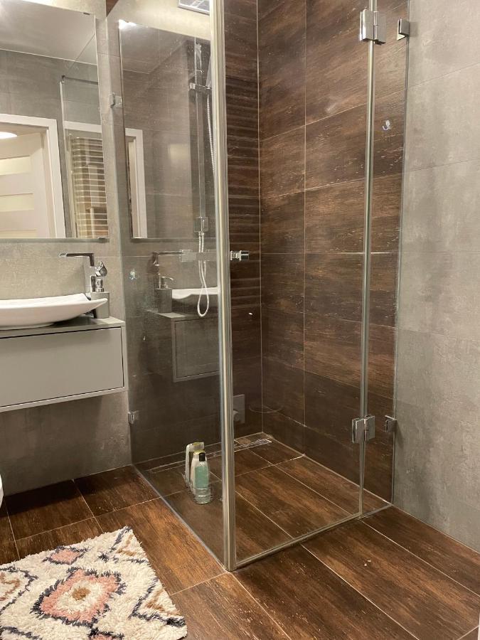 Apartament Z Tarasem Przy Parku Βαρσοβία Εξωτερικό φωτογραφία