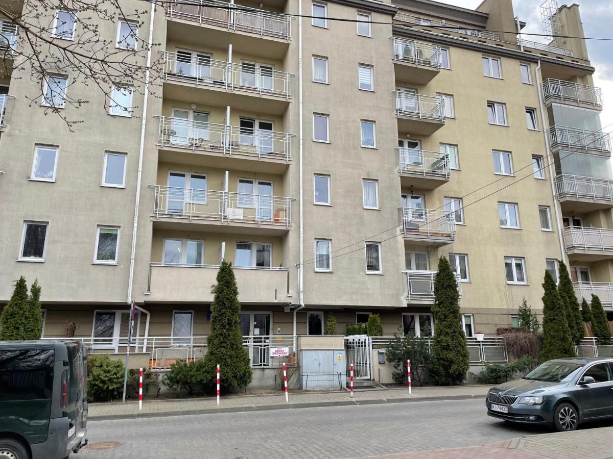 Apartament Z Tarasem Przy Parku Βαρσοβία Εξωτερικό φωτογραφία