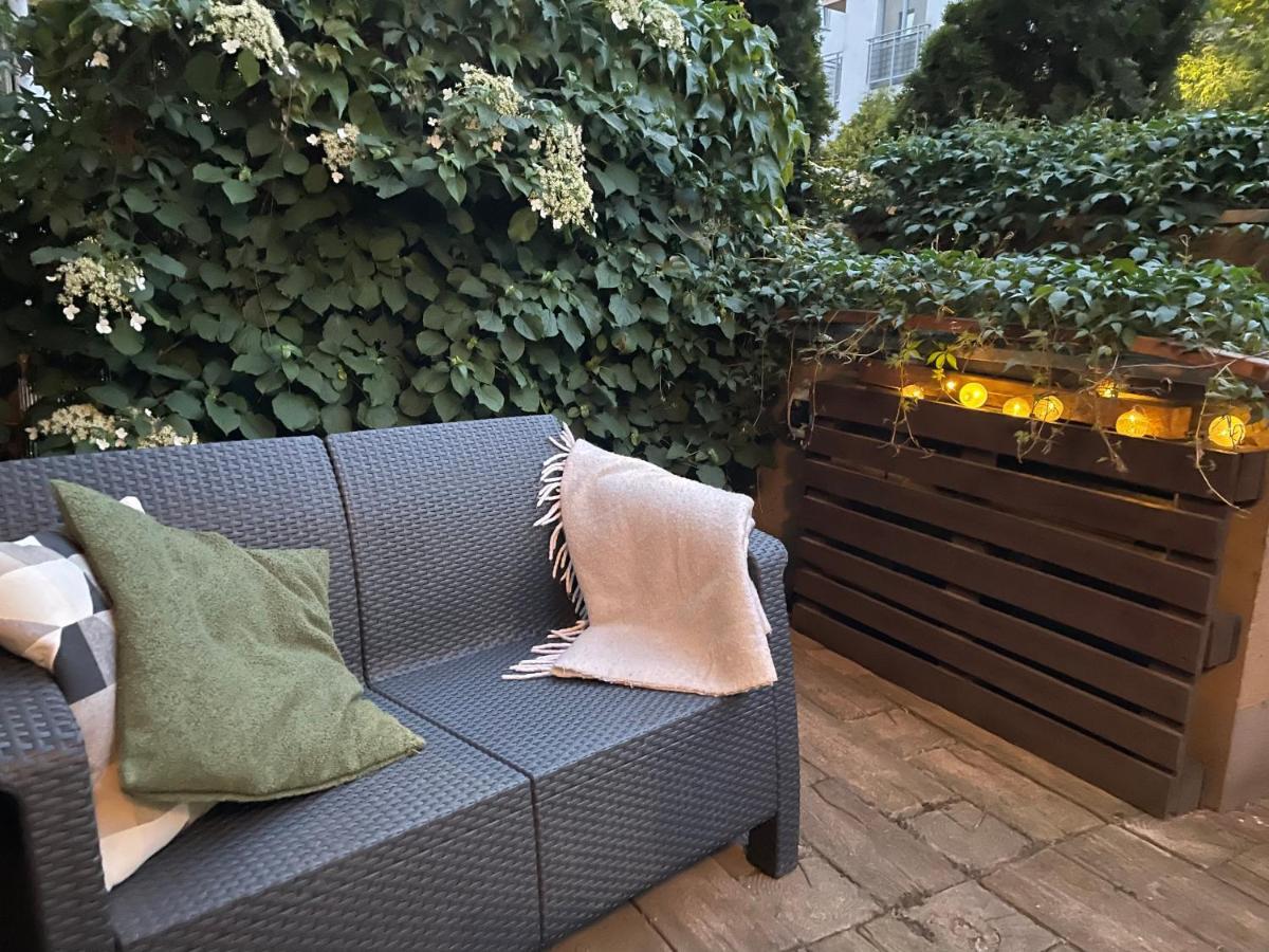 Apartament Z Tarasem Przy Parku Βαρσοβία Εξωτερικό φωτογραφία